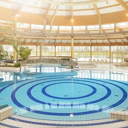 Rex Rugia 13-4 Mit Sauna- Und Schwimmbadnutzung Im Ahoi Sellin Lobbe