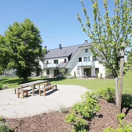Strandnahe Rex Rugia: Terrasse Und Ahoi Erlebnisbad Apartment *